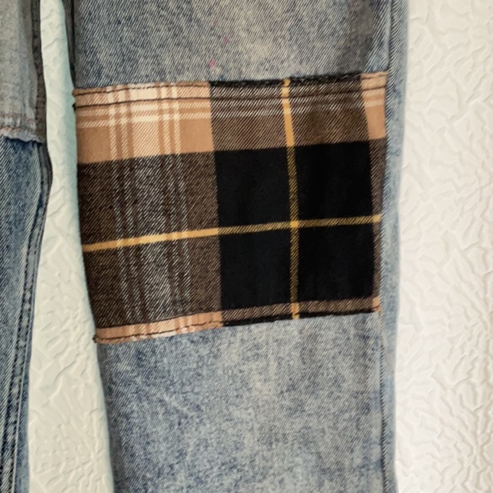 Hollister High Rise Patchwork Jeans - Blue and Plaid - Picture 4 of 8